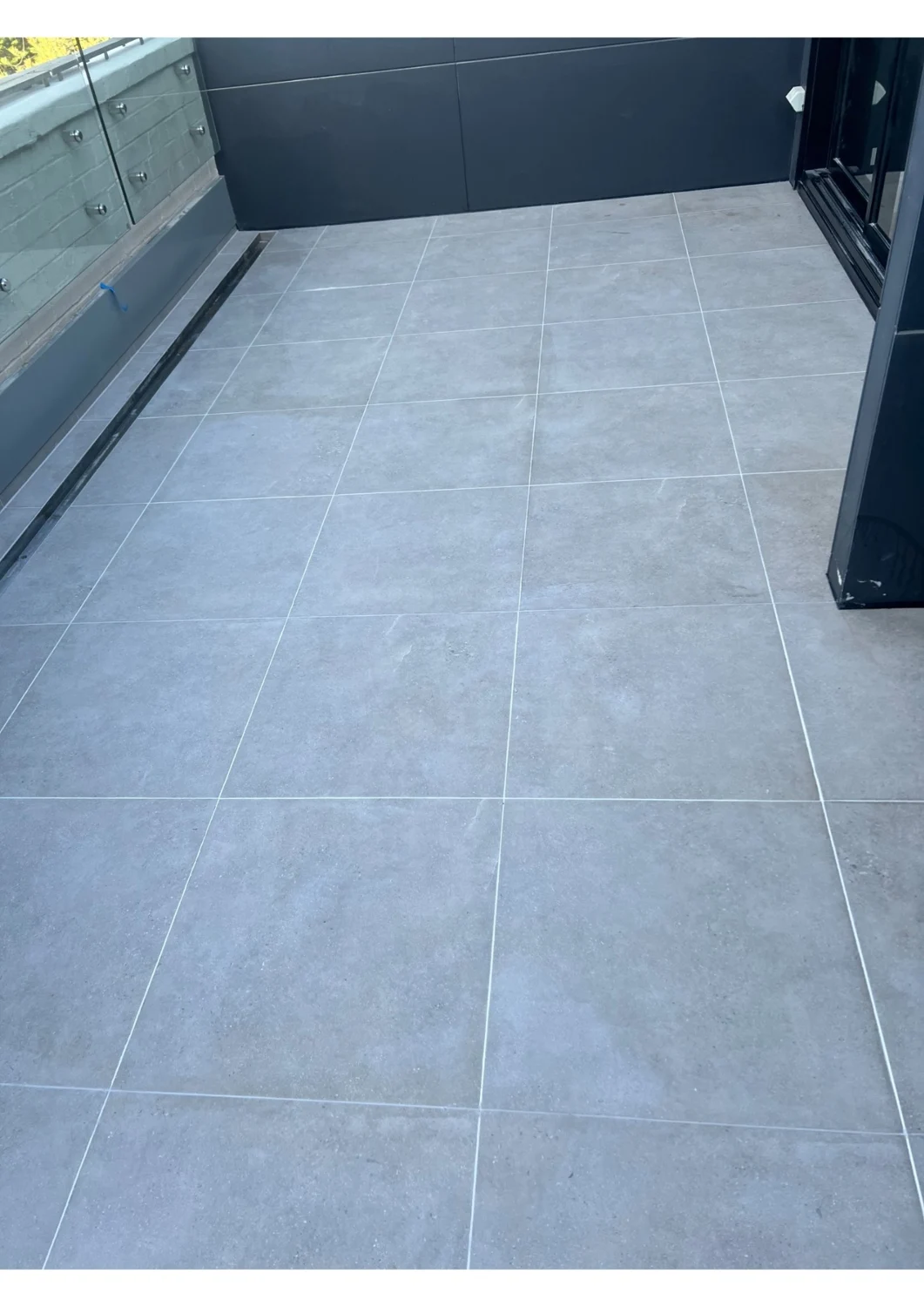 Large-Format Outdoor Tiles