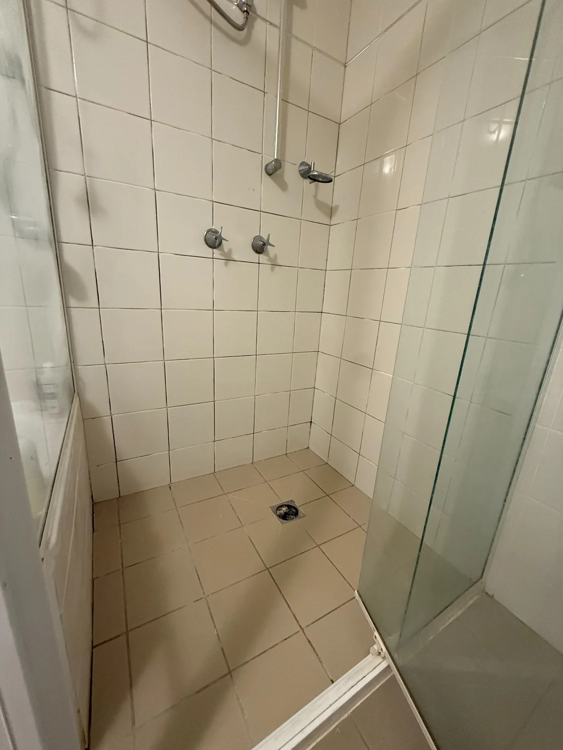 Before shower walls restoration